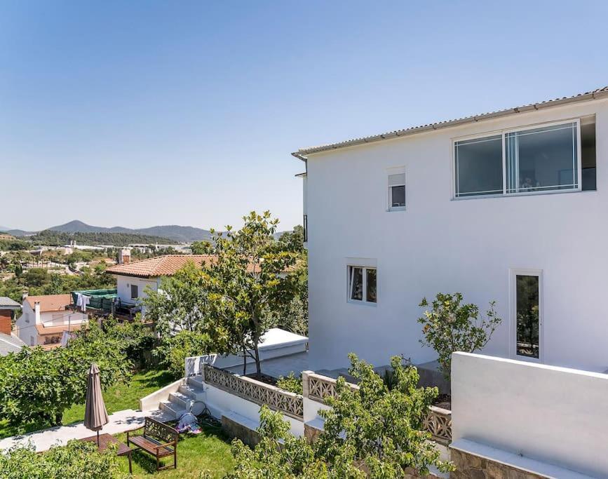 20 Min From Bcn- Charming House W/ Pool & Bbq Area Villa Cervello Exterior photo
